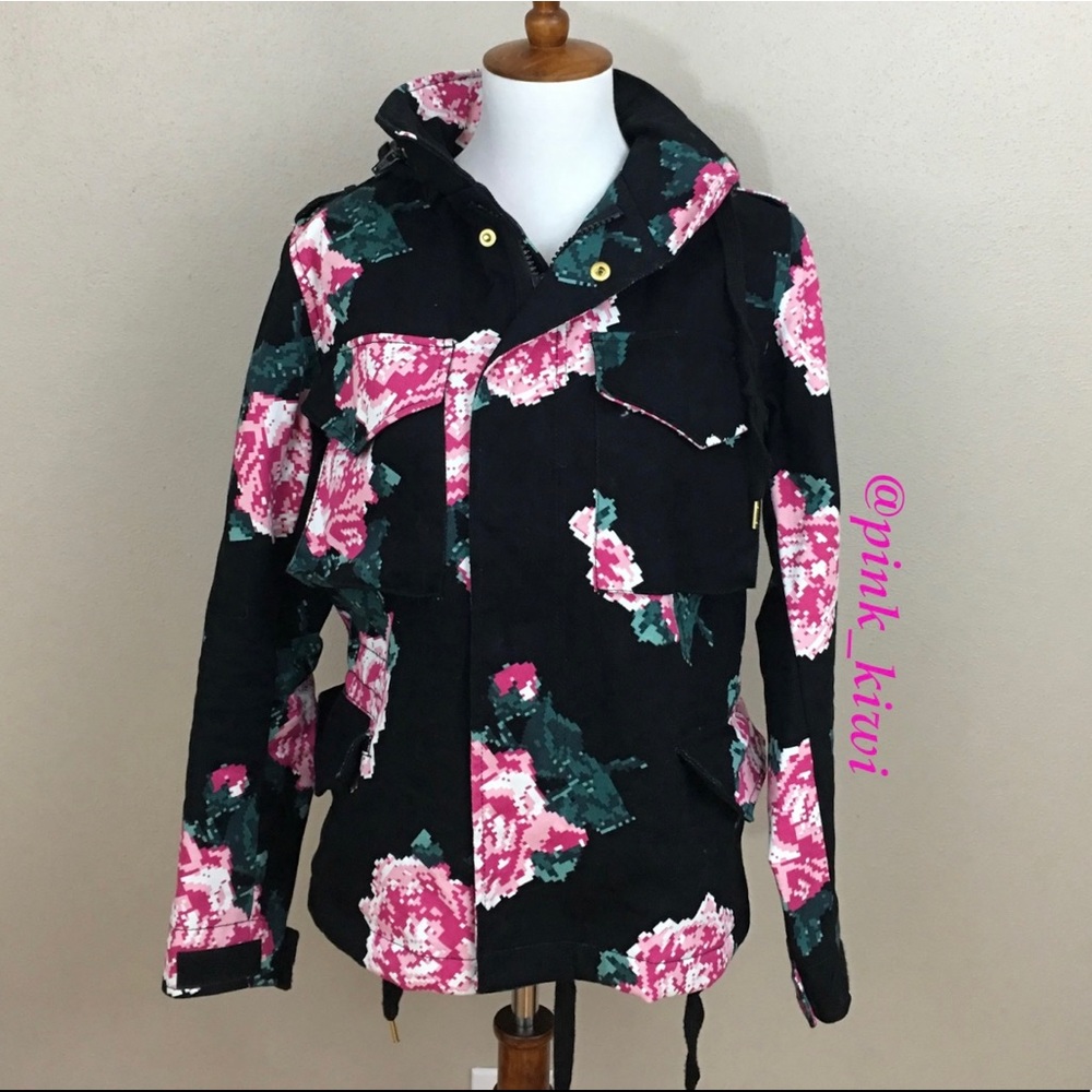 🆑 Joyrich 8Bit Floral Military Jacket